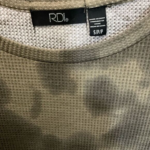 RDI Top Shirt Pullover Camouflage Crew Neck Green Light Green Women Size Small - Picture 3 of 9